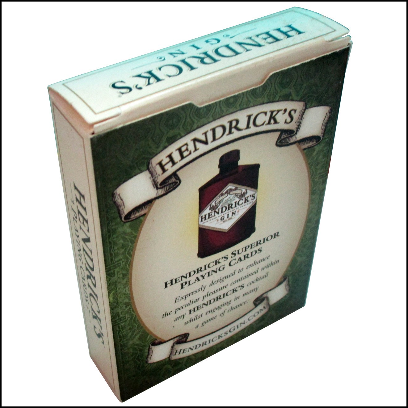 Dek Kartu Remi Hendrick's Gin  - Cocktail Recipe Book ulasan dan harga